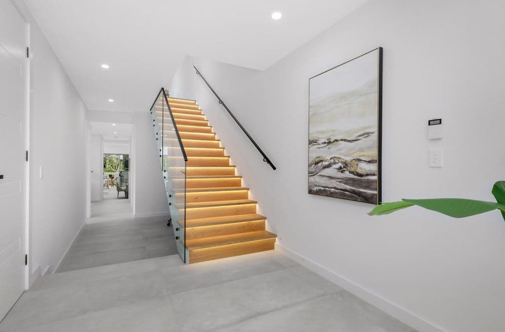 Deman Project interior